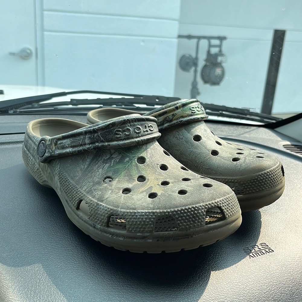 Crocs Men's Camo Clogs